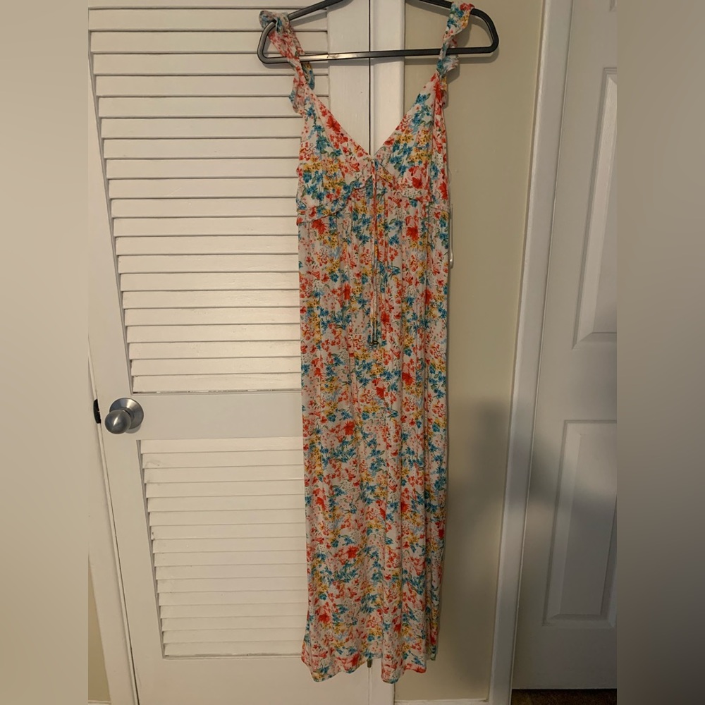 Floral maxi dress - NWT
